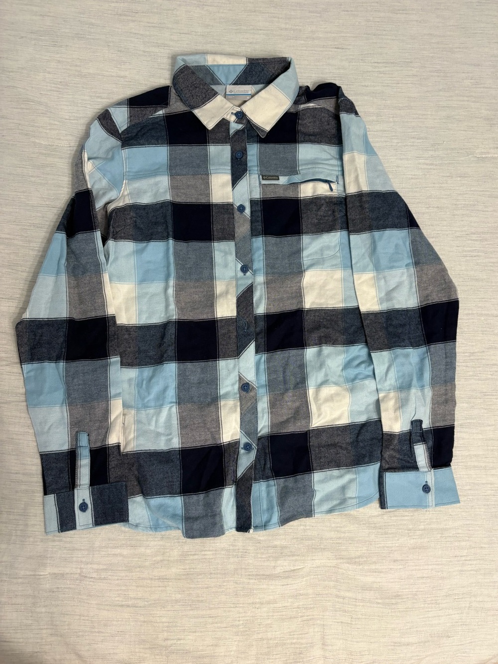 Columbia Women's Blue Plaid Flannel Shirt Size Medium - Worn Once